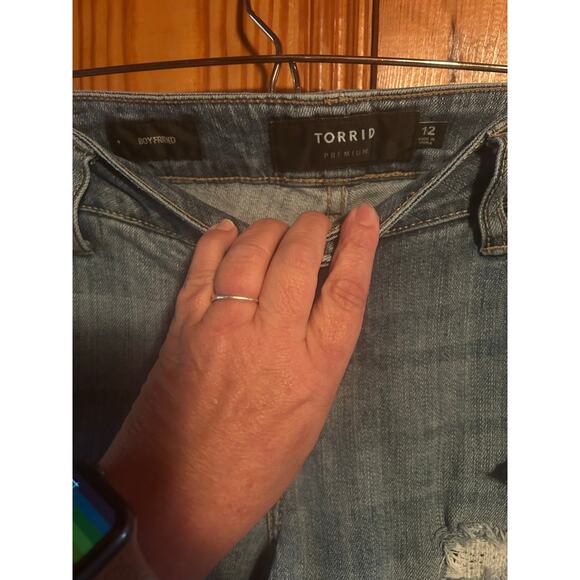 Torrid premium denim boyfriend fit jeans distressed size 12 regular - Picture 3 of 4